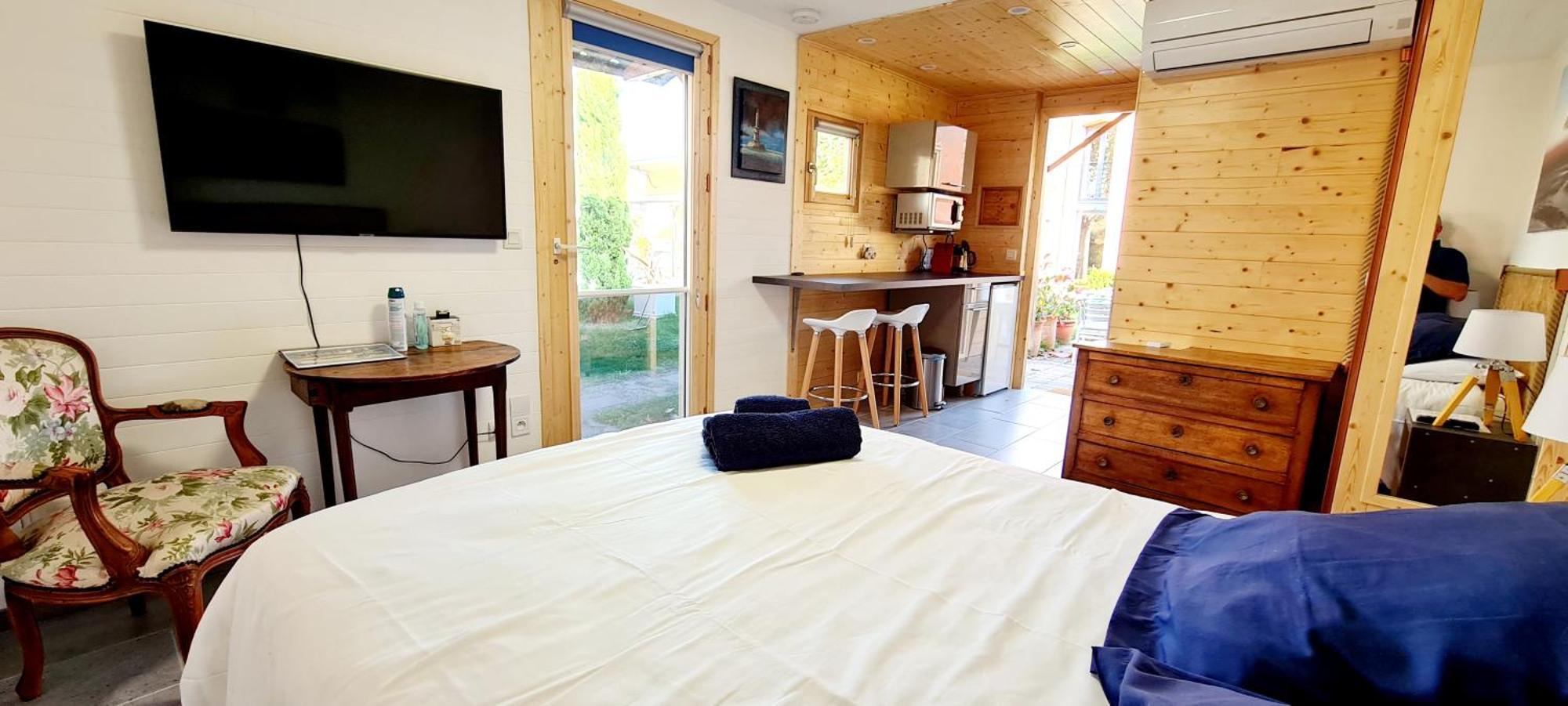 Cabane Cote Jardin Toulouse Exterior photo